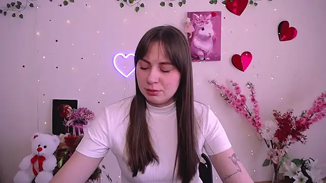 Amanda Bright  online show from March 31, 10:59 am