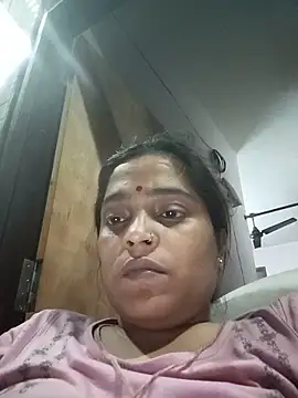 Snapshot of Trisha_71 chatting on May 13, 2:58 pm Trisha 71 online show from May 13, 2:58 pm