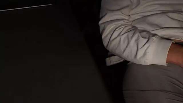 riku velvet online show from February 7, 4:00 pm