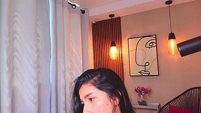 Lia Mar  online show from July 8, 6:01 pm