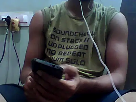Snapshot of sunny26814 chatting on February 28, 7:04 pm sunny26814 online show from February 28, 7:04 pm