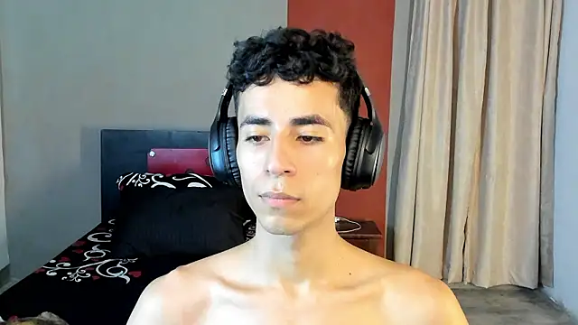 Snapshot of TheCyberIncubus chatting on February 5, 9:58 am TheCyberIncubus online show from February 5, 9:58 am