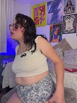 Katheerine online show from March 18, 1:53 am