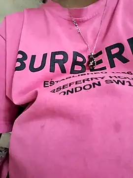 Snapshot of sugaviolet168 chatting on April 5, 6:32 am sugaviolet168 online show from April 5, 6:32 am