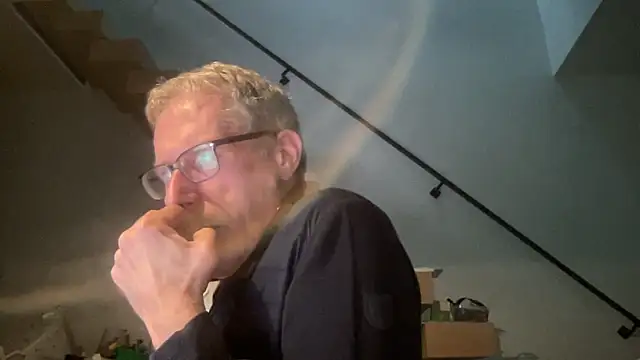 Snapshot of choupipat1 chatting on November 7, 3:56 pm choupipat1 online show from November 7, 3:56 pm