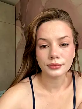 Snapshot of Rosie_Holmes_ chatting on September 26, 5:11 am Rosie Holmes online show from September 26, 5:11 am