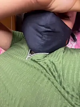 Snapshot of Priyajaanbaby chatting on July 13, 6:49 am Priyajaanbaby online show from July 13, 6:49 am