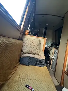 ladyboatlady online show from November 2, 7:33 am