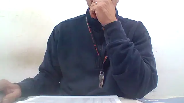 Snapshot of sasatimido chatting on October 6, 9:29 am sasatimido online show from October 6, 9:29 am