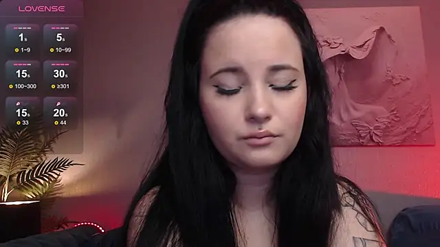 Snapshot of MikaSnake chatting on September 11, 9:37 pm MikaSnake online show from September 11, 9:37 pm