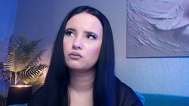 Snapshot of MikaSnake chatting on September 29, 8:46 pm MikaSnake online show from September 29, 8:46 pm