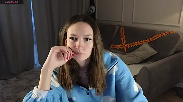 cutienaughtygirl online show from November 5, 8:36 am