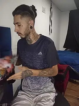 Tattoboy19cm online show from July 7, 11:42 pm