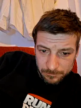 Snapshot of a7ex chatting on December 17, 4:45 am a7ex online show from December 17, 4:45 am