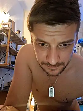 Snapshot of a7ex chatting on December 23, 2:13 am a7ex online show from December 23, 2:13 am