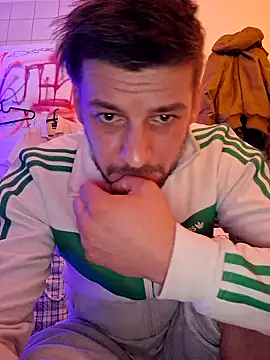 Snapshot of a7ex chatting on December 29, 9:20 pm a7ex online show from December 29, 9:20 pm