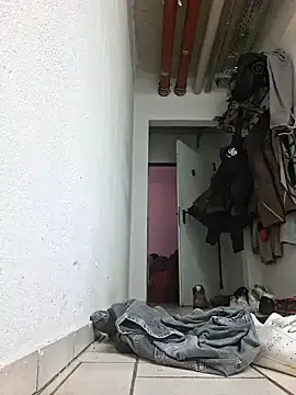 Snapshot of a7ex chatting on January 7, 12:34 am a7ex online show from January 7, 12:34 am