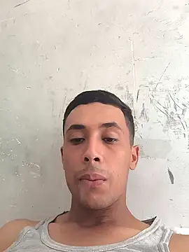 Snapshot of Naymik911 chatting on October 1, 3:51 pm Naymik911 online show from October 1, 3:51 pm