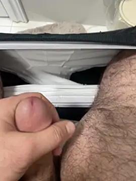 Heros2000 online show from February 22, 1:40 am