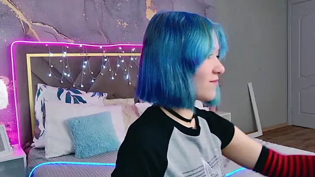 Snapshot of Ketrin_Jones chatting on February 22, 7:08 am Ketrin Jones online show from February 22, 7:08 am