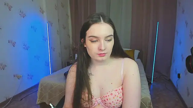 Snapshot of _Shy_Jenny_ chatting on June 2, 12:56 am Shy Jenny online show from June 2, 12:56 am