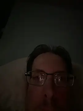 Snapshot of JJG327 chatting on May 20, 4:07 am JJG327 online show from May 20, 4:07 am