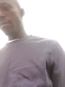 Snapshot of Pnice chatting on November 17, 7:36 am Pnice online show from November 17, 7:36 am