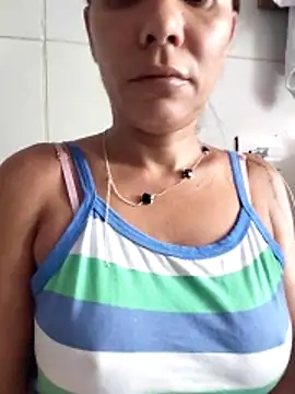 dyjaA online show from March 6, 12:56 pm