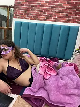 WILDKAT7 online show from February 12, 1:50 pm