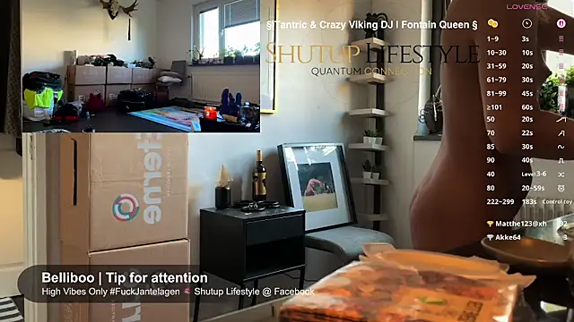 SwingWingWomanSweden online show from September 26, 7:01 am