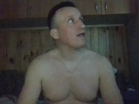 Maksymilian1 online show from April 26, 7:00 pm