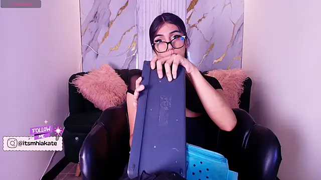 Mhiaa Sweet online show from April 17, 12:08 pm