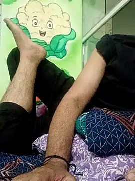 aarav 013 online show from April 14, 8:15 pm