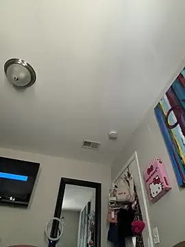 Snapshot of zanaaluvv chatting on September 15, 12:49 pm zanaaluvv online show from September 15, 12:49 pm