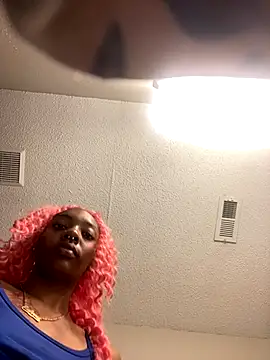 Snapshot of zanaaluvv chatting on November 10, 2:21 am zanaaluvv online show from November 10, 2:21 am