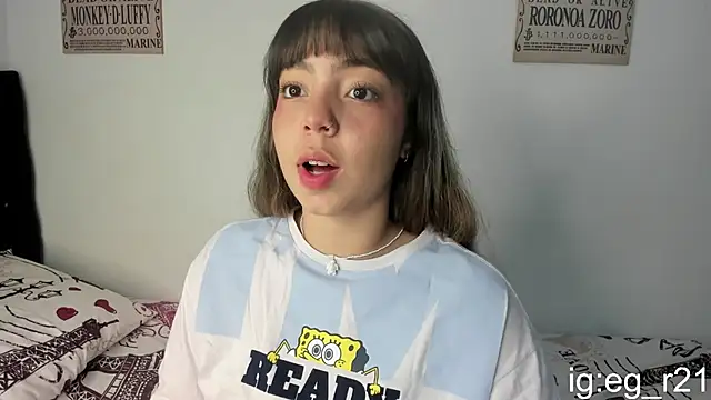 Snapshot of emma_grays2 chatting on May 23, 9:46 am emma grays2 online show from May 23, 9:46 am