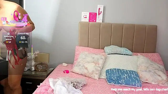 Penelophe01 online show from December 15, 6:45 pm