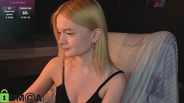 Carrie Foster online show from March 28, 2:16 pm