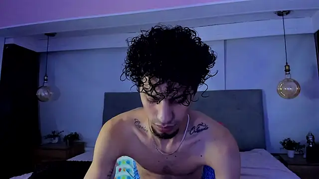 Chris Angel  online show from February 19, 3:46 am