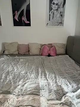  Lilly angel online show from April 25, 1:41 pm