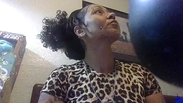 Snapshot of Flossee chatting on September 30, 10:48 pm Flossee online show from September 30, 10:48 pm