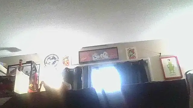 Snapshot of Flossee chatting on October 23, 12:43 am Flossee online show from October 23, 12:43 am