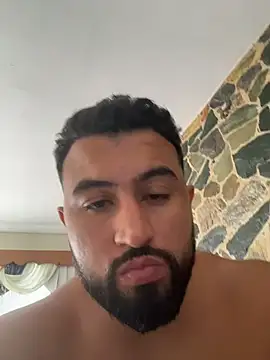 Snapshot of DoctorArabe3 chatting on July 24, 1:53 pm DoctorArabe3 online show from July 24, 1:53 pm