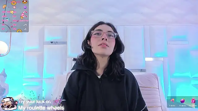 Snapshot of Im_Molly_Angel chatting on February 3, 8:03 pm Im Molly Angel online show from February 3, 8:03 pm