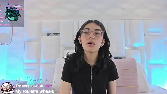 Snapshot of Im_Molly_Angel chatting on February 19, 8:49 pm Im Molly Angel online show from February 19, 8:49 pm