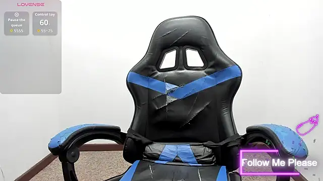 Snapshot of nextboywell1 chatting on March 2, 3:09 am nextboywell1 online show from March 2, 3:09 am