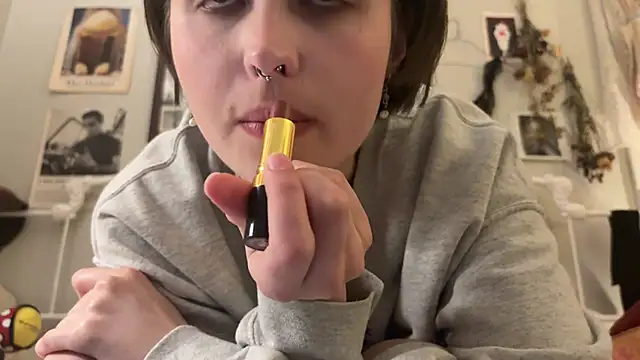 urbbydollxx online show from June 30, 8:37 am