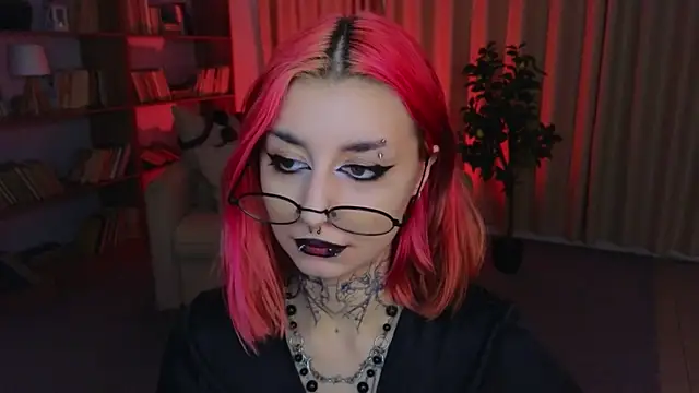 Mistress  Marcelline online show from July 25, 2:09 am