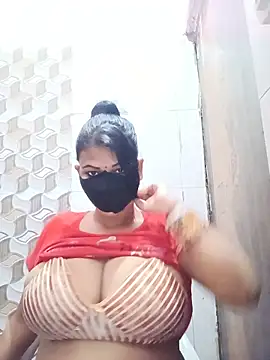 Snapshot of varnika chatting on May 16, 7:49 am varnika online show from May 16, 7:49 am