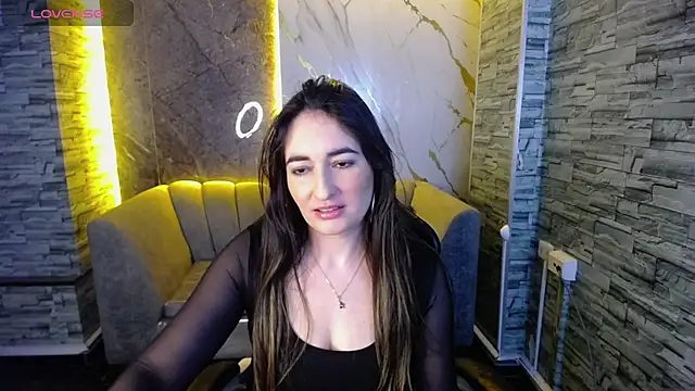 Soffi betacur b online show from October 11, 8:07 pm